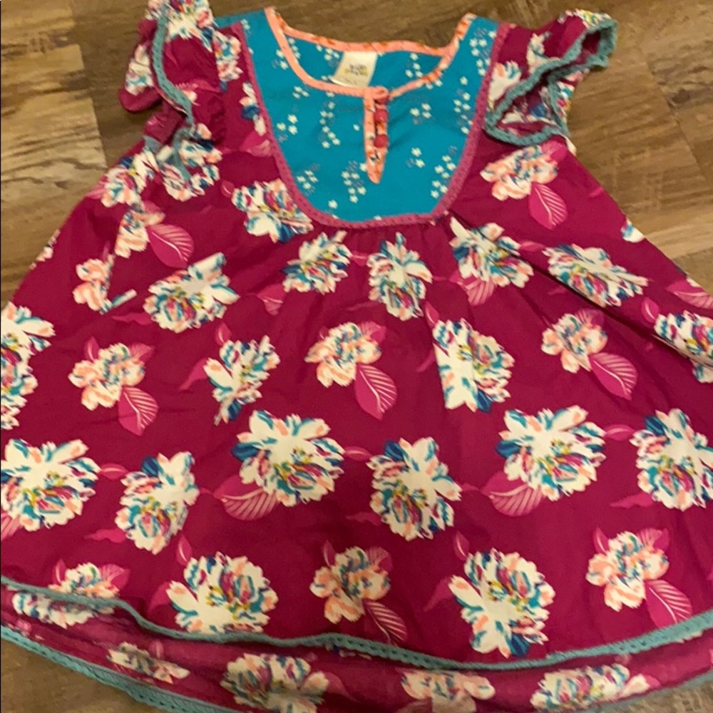 Wild flowers top size 8